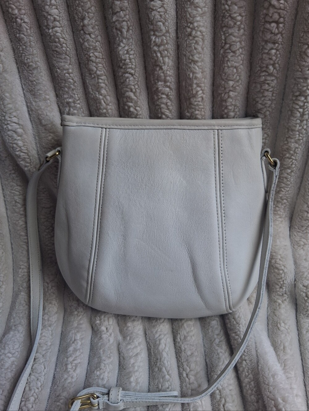 Rare Vintage Coach Small Framed Pouch (Style #9990) - Picture 2 of 9